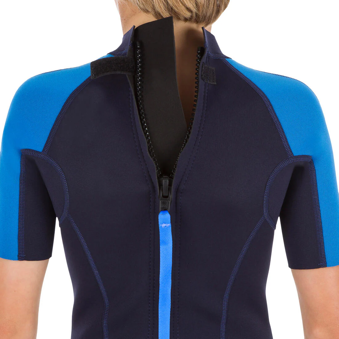 100 kid’s 1.5 mm neoprene blue Shorty Surfing wetsuit - Image 10