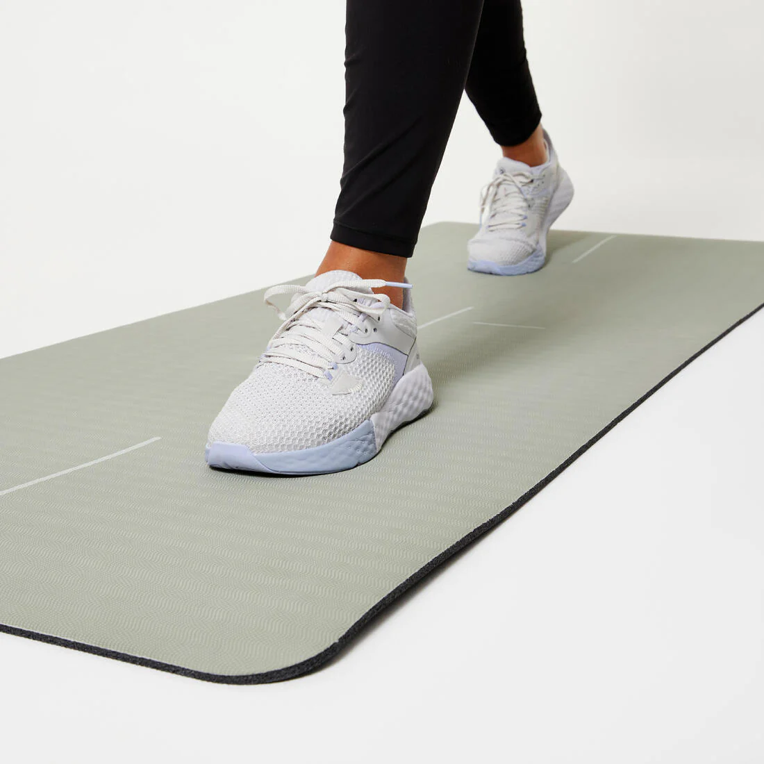 8 mm Durable and Grippy Fitness Mat - Image 3