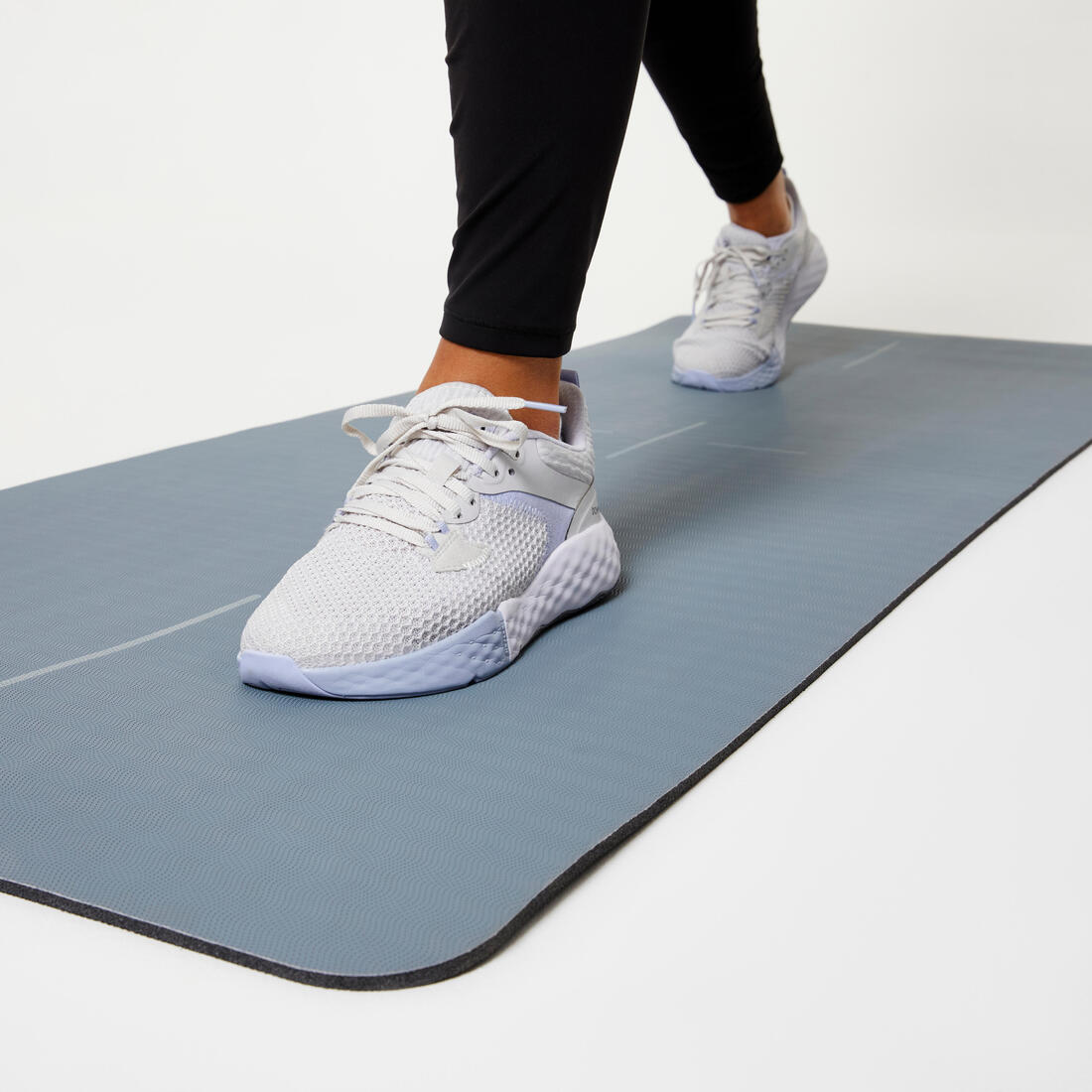 8 mm Durable and Grippy Fitness Mat - Image 4