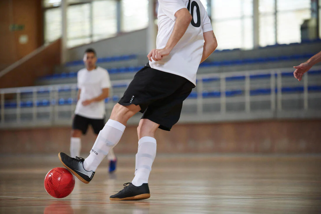 Adult Futsal Trainers 100 - Image 9