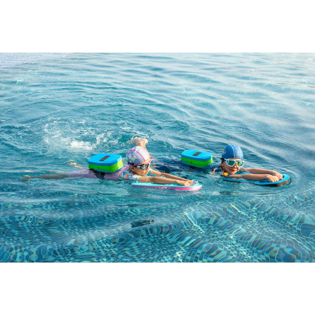 Blue green swimming belt 30-60 kg with removable float - Image 5