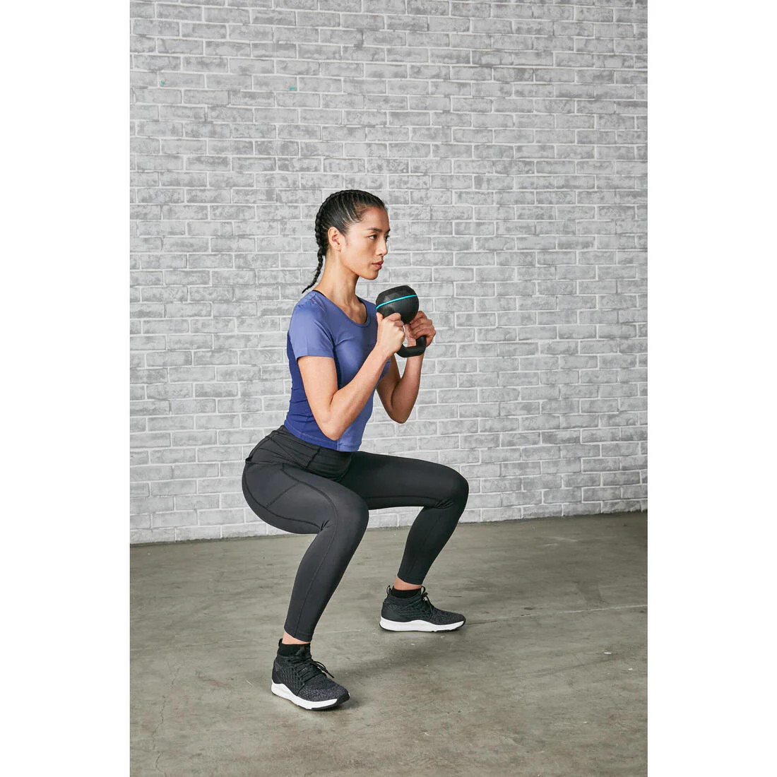 Cast Iron Kettlebell with Rubber Base 20 kg, Partially Recycled Cast Iron - Image 10