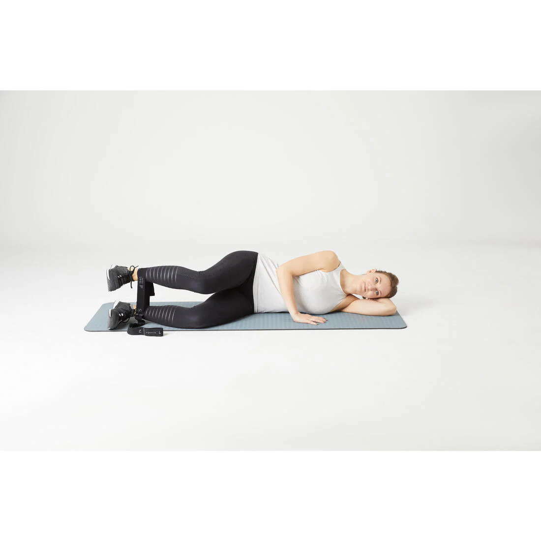 Fabric Fitness Resistance Band 15 kg - Black - Image 5