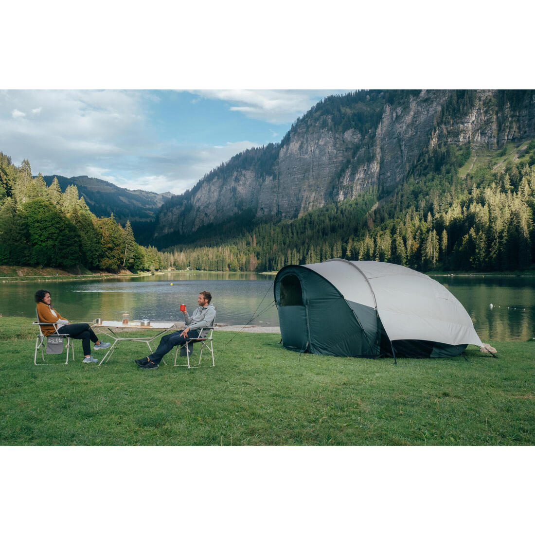 Foldable camping chair with armrest - Image 13