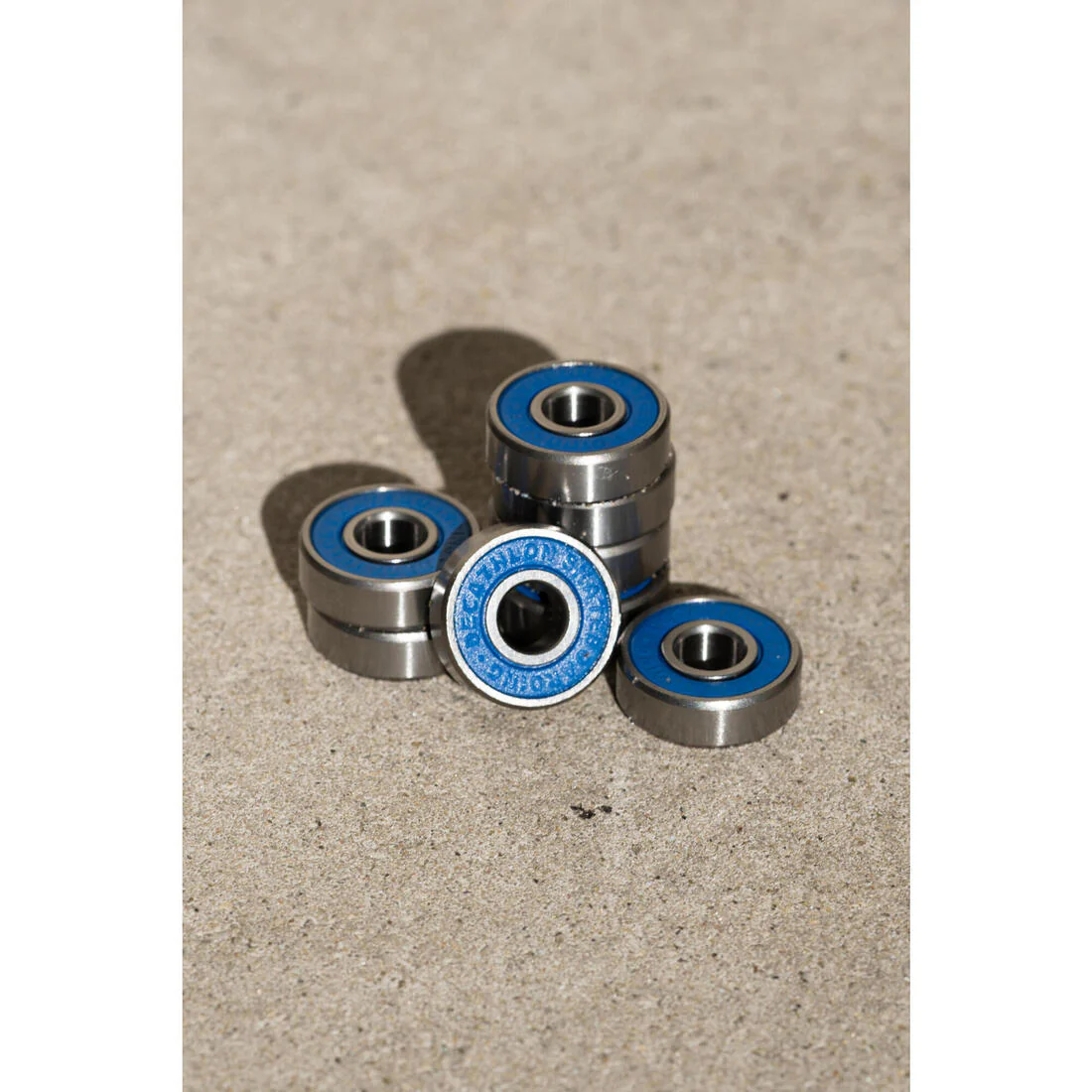 High-Quality Skateboard Bearings 8-Pack BR500 - Blue - Image 9