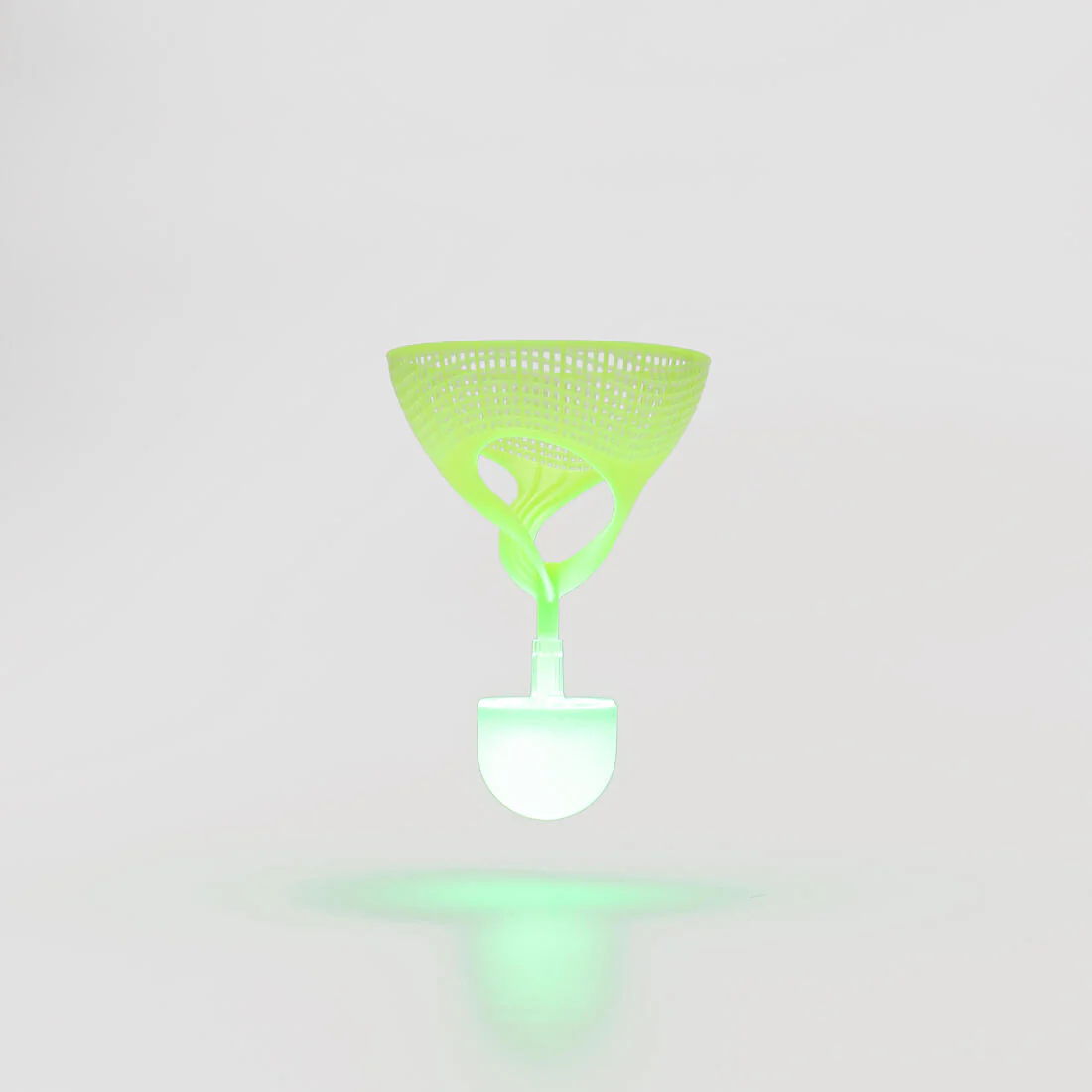 Illuminated Outdoor Badminton Shuttlecock Feenixx 530 Nite - Image 3