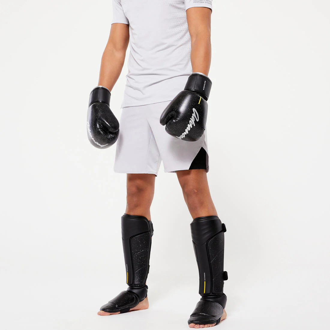 Kickboxing/Muay Thai Gloves for Intermediate Boxers - Black - Image 4