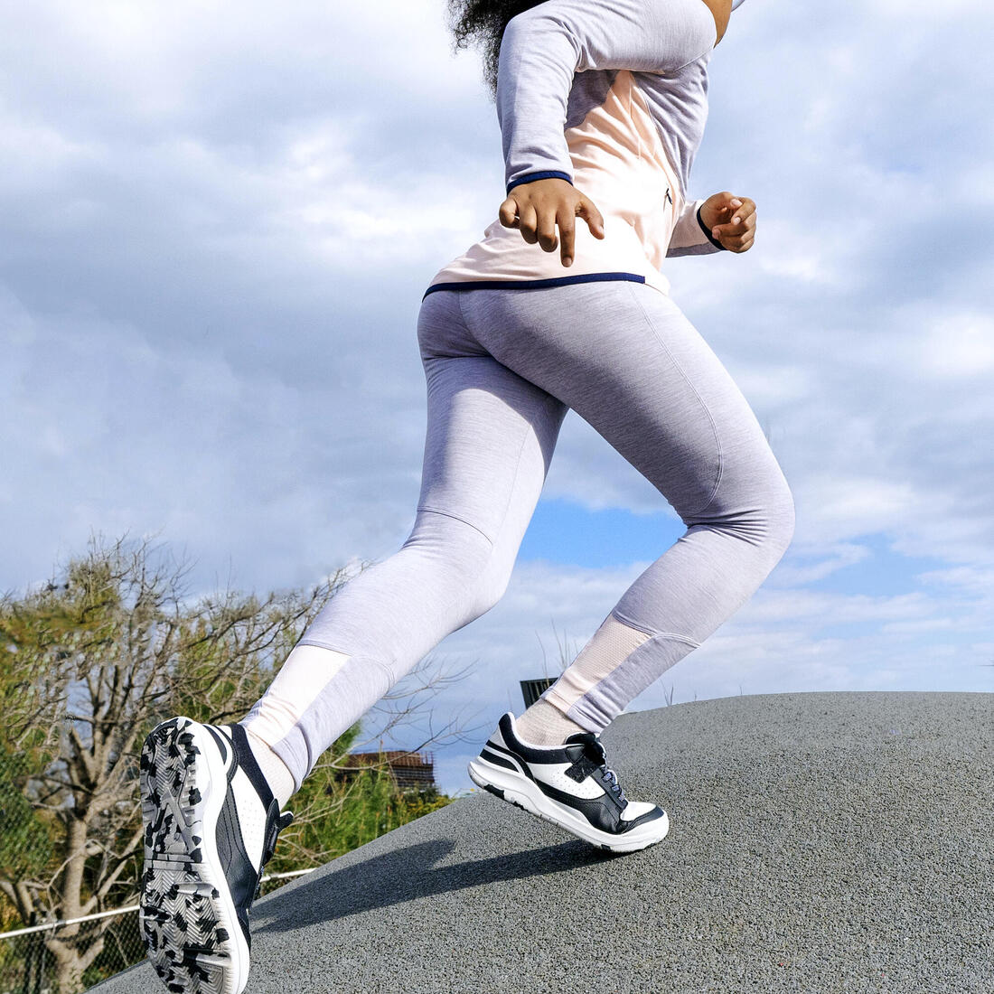 Kids' Breathable Tracksuit S500 - Image 17