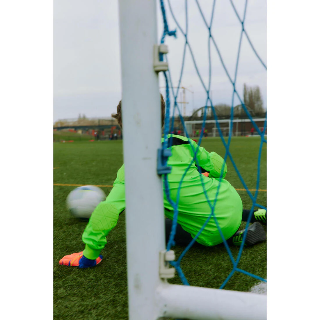 Kids' Gloves F500 Viralto Shielder - Orange/Blue - Image 8