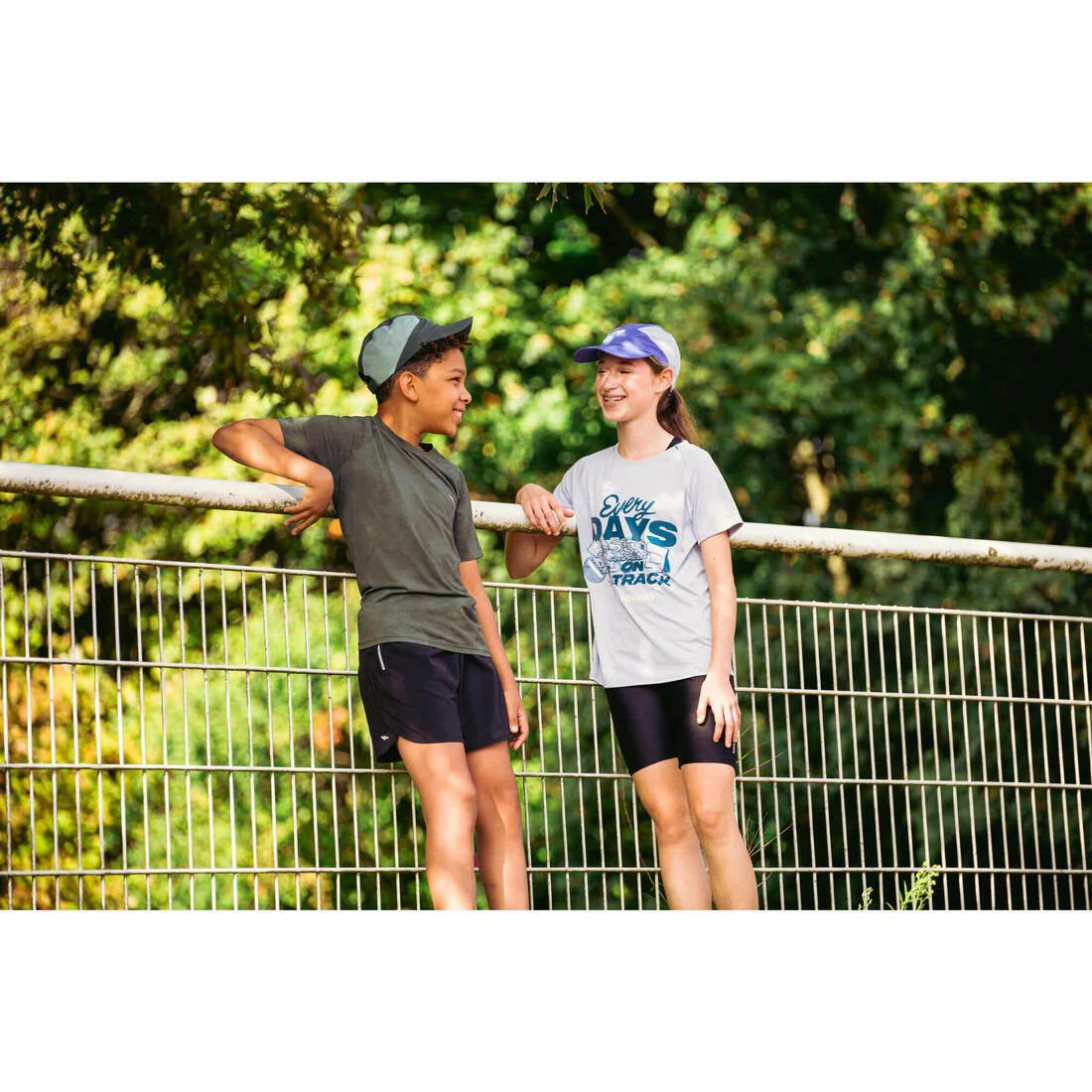 Kids KIPRUN TS LIGHT 900 seamless running T-shirt - khaki - Image 7
