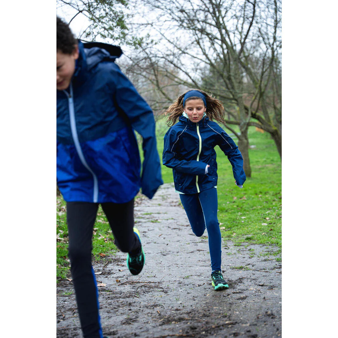 Kids' Running Shoes - K500 Grip Trail Running Shoes - Image 9