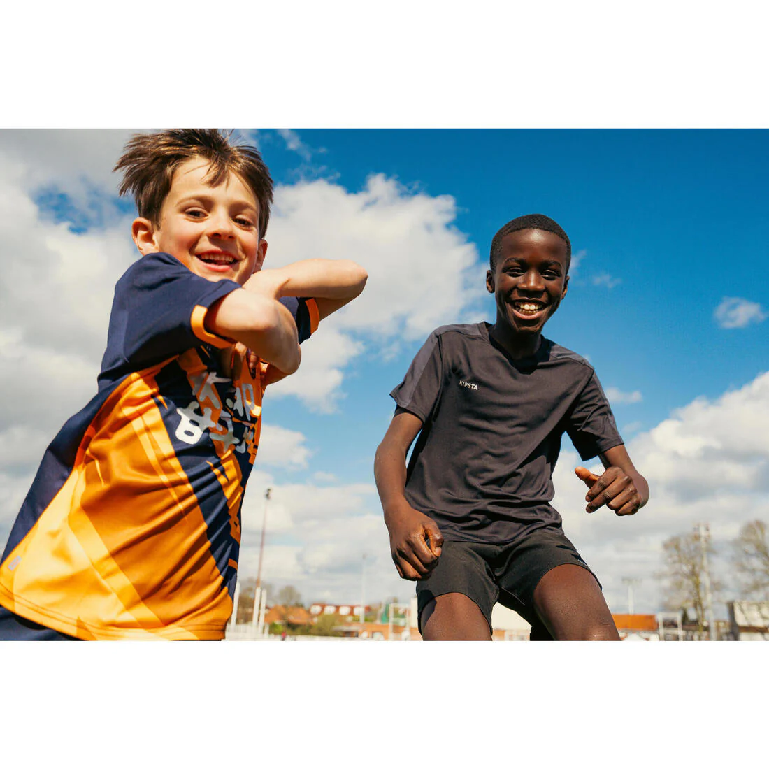 Kids' Short-Sleeved Football Shirt Essential - Image 18