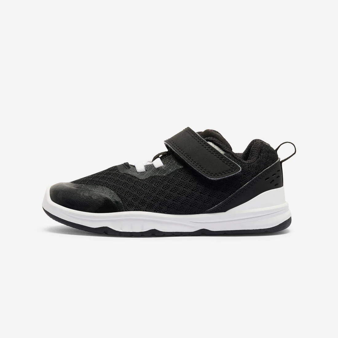 Kids’ flexible and breathable rip-tab shoes