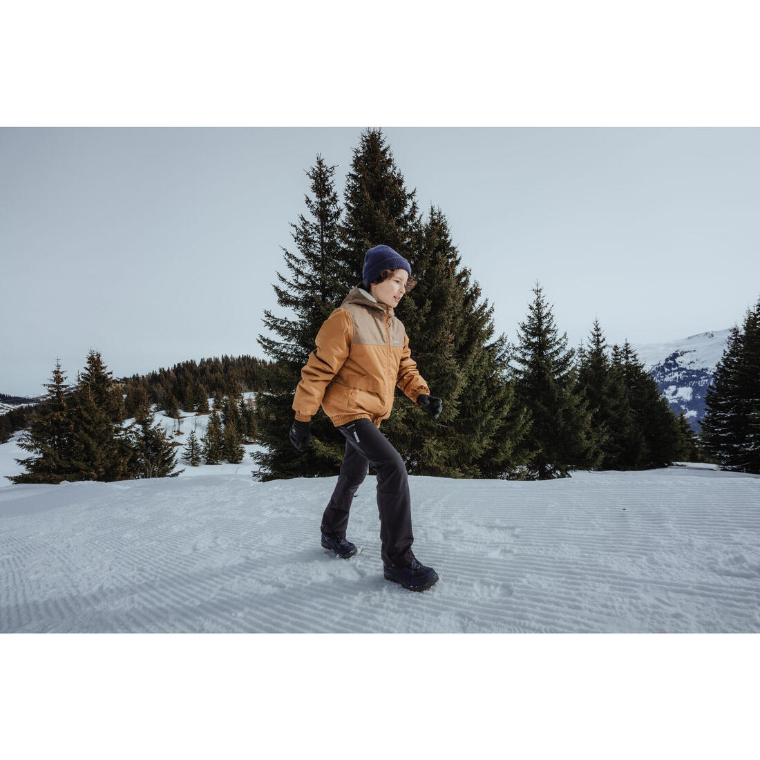 Kids’ warm softshell hiking trousers, 7-15 years, MH500 - Black - Image 11