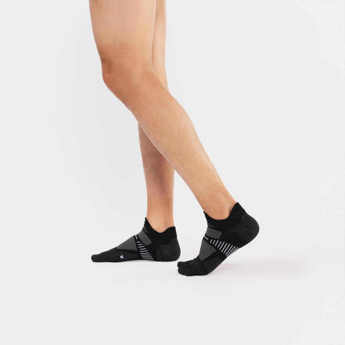 KIPRUN run900 Running 5-Finger Fine Invisible Socks - Black - Image 7