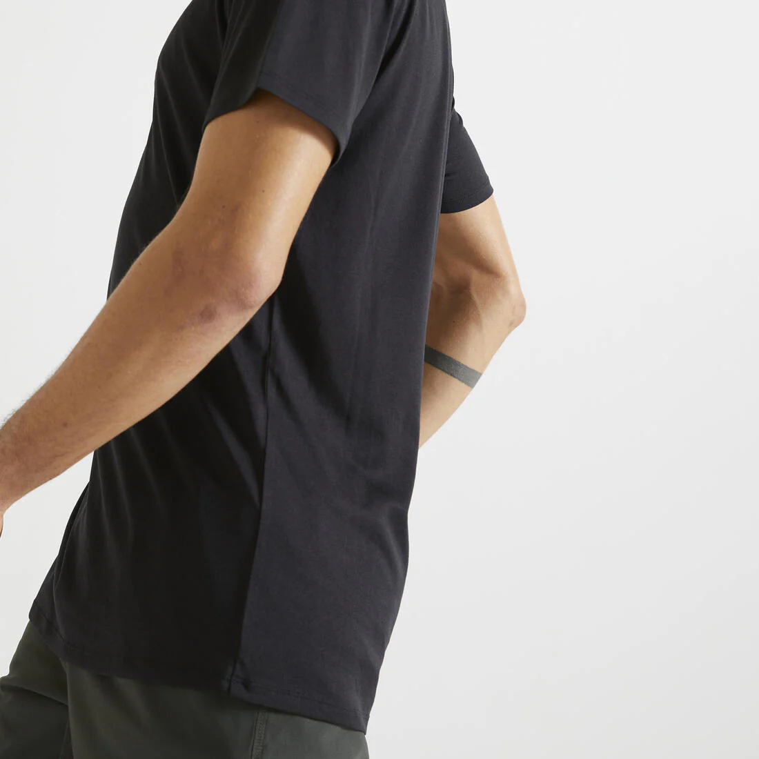Men's Breathable Crew Neck Essential Fitness T-Shirt - Image 12