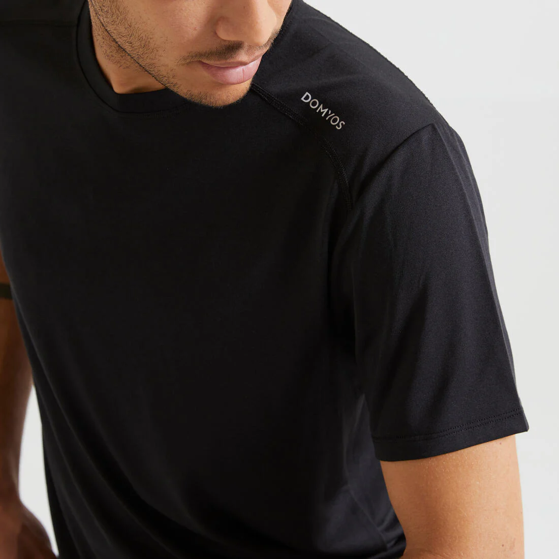 Men's Breathable Crew Neck Essential Fitness T-Shirt - Image 13