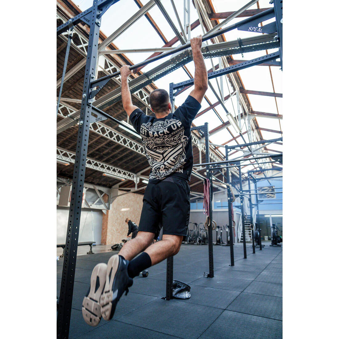 Men's Breathable Zip Pocket Cross Training Performance Shorts - Image 19