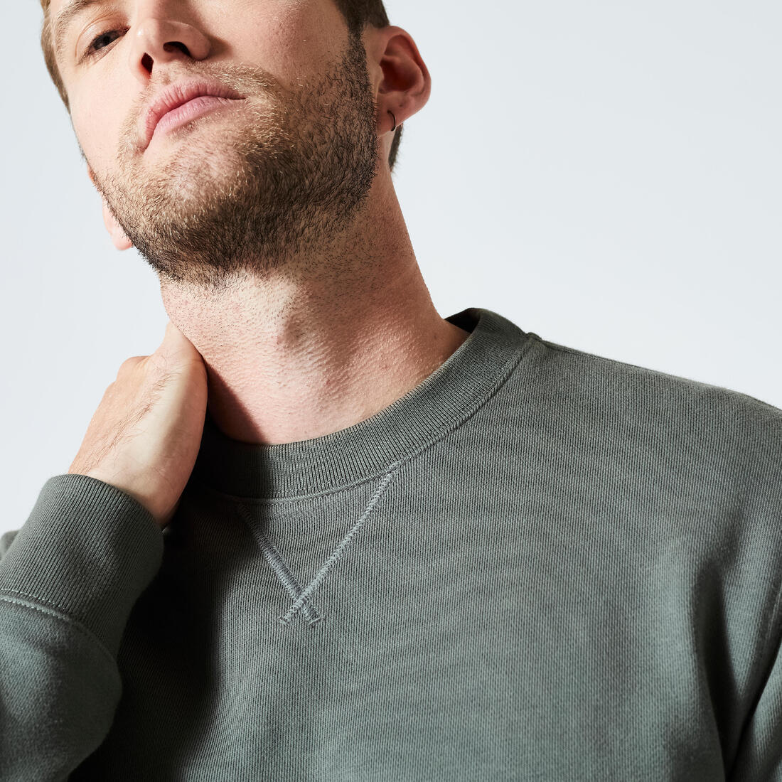 Men's Crew-Neck Fitness Sweatshirt 500 Essentials - Image 11