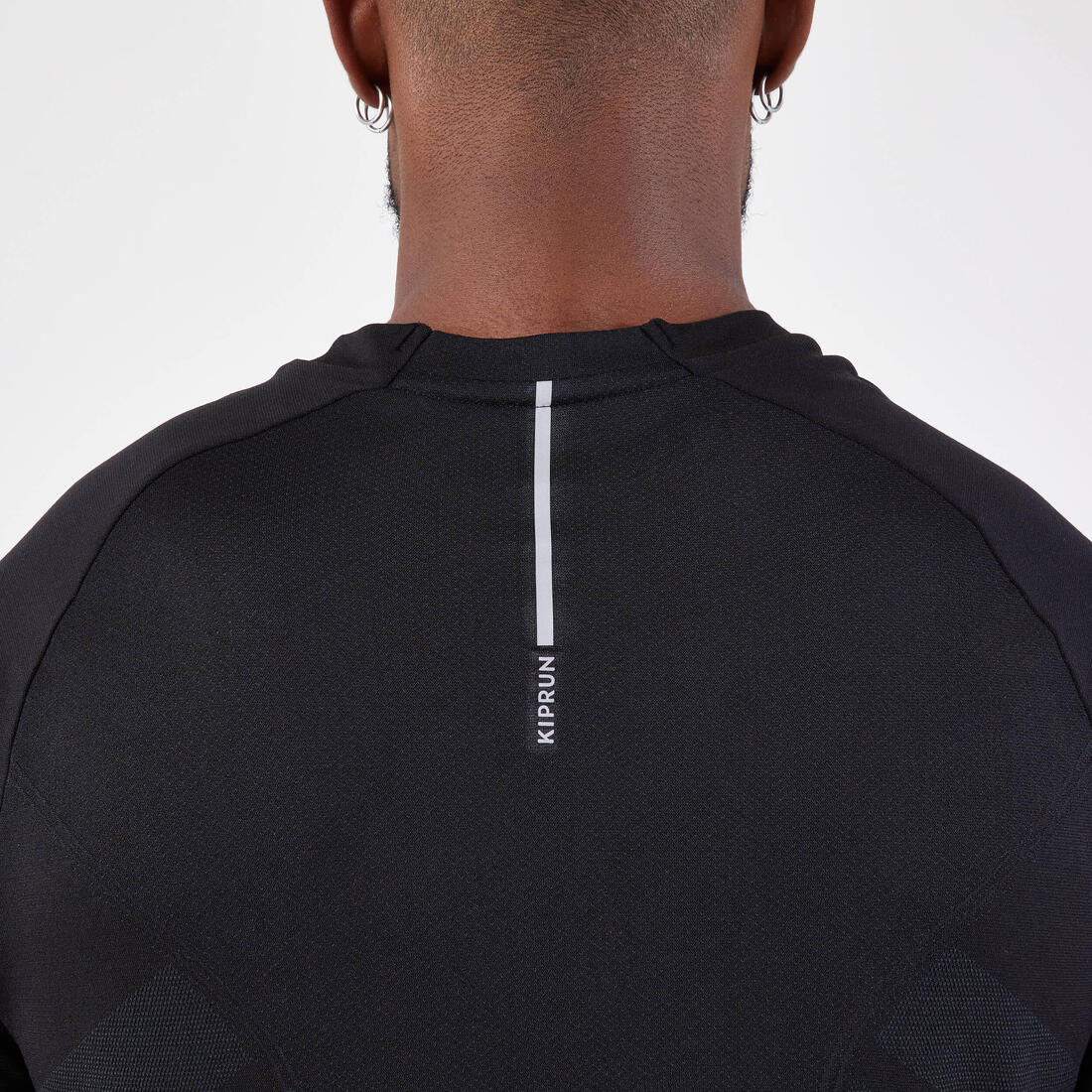 Men's KIPRUN Run 500 Comfort seamless running T-shirt - Image 20