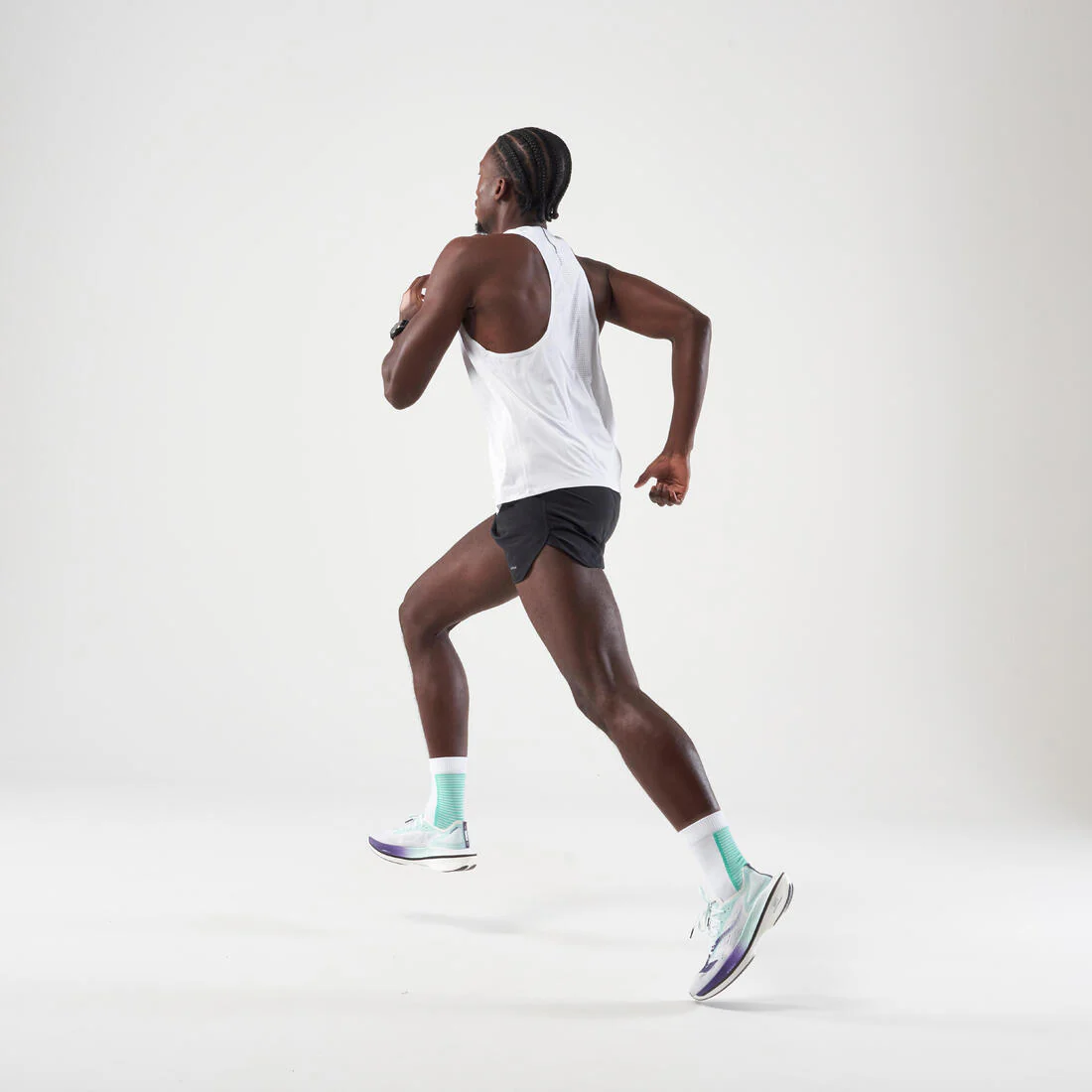 Men's KIPRUN Run 500 Comfort Split Running Shorts - Image 13
