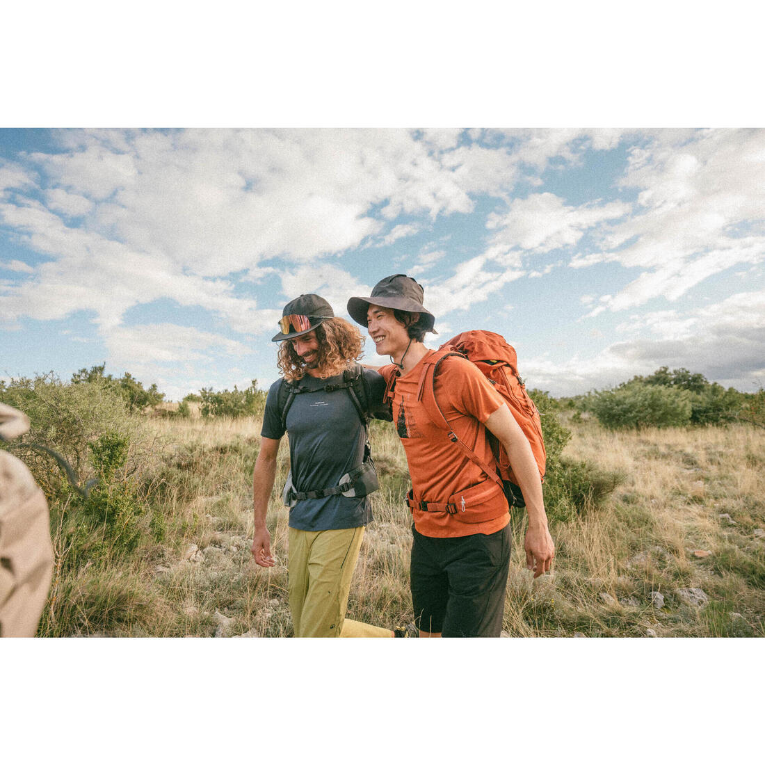 Men's MH500 short-sleeved hiking t-shirt - Image 38