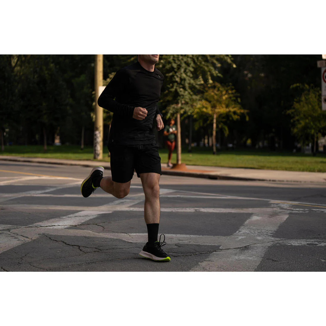 Men's Running Shorts Black - Run 500 Dry - Image 37