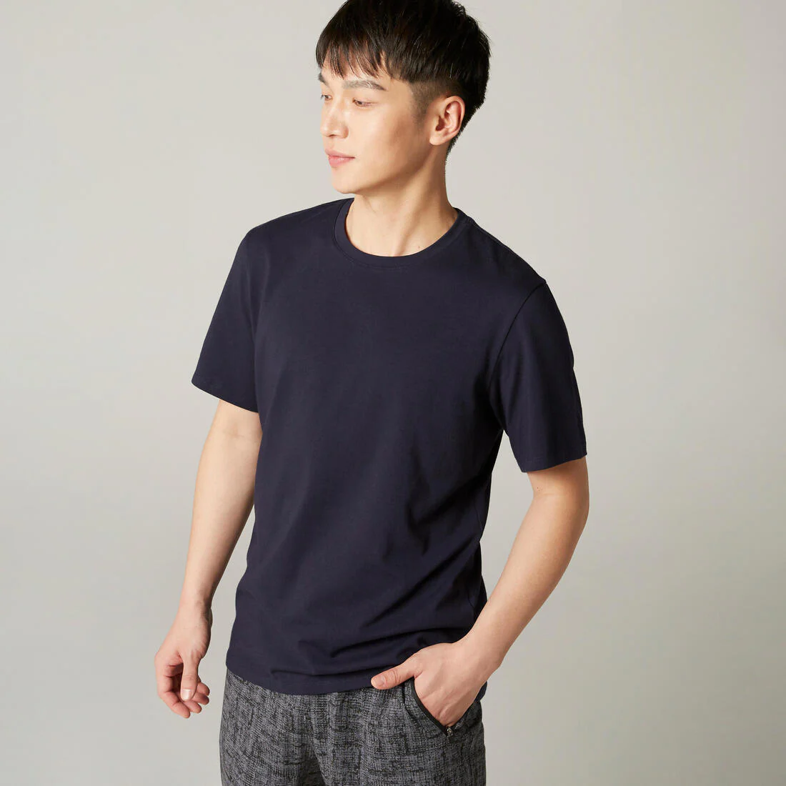 Men's Short-Sleeved Straight-Cut Crew Neck Cotton Fitness T-Shirt 500 Garnet - Image 36