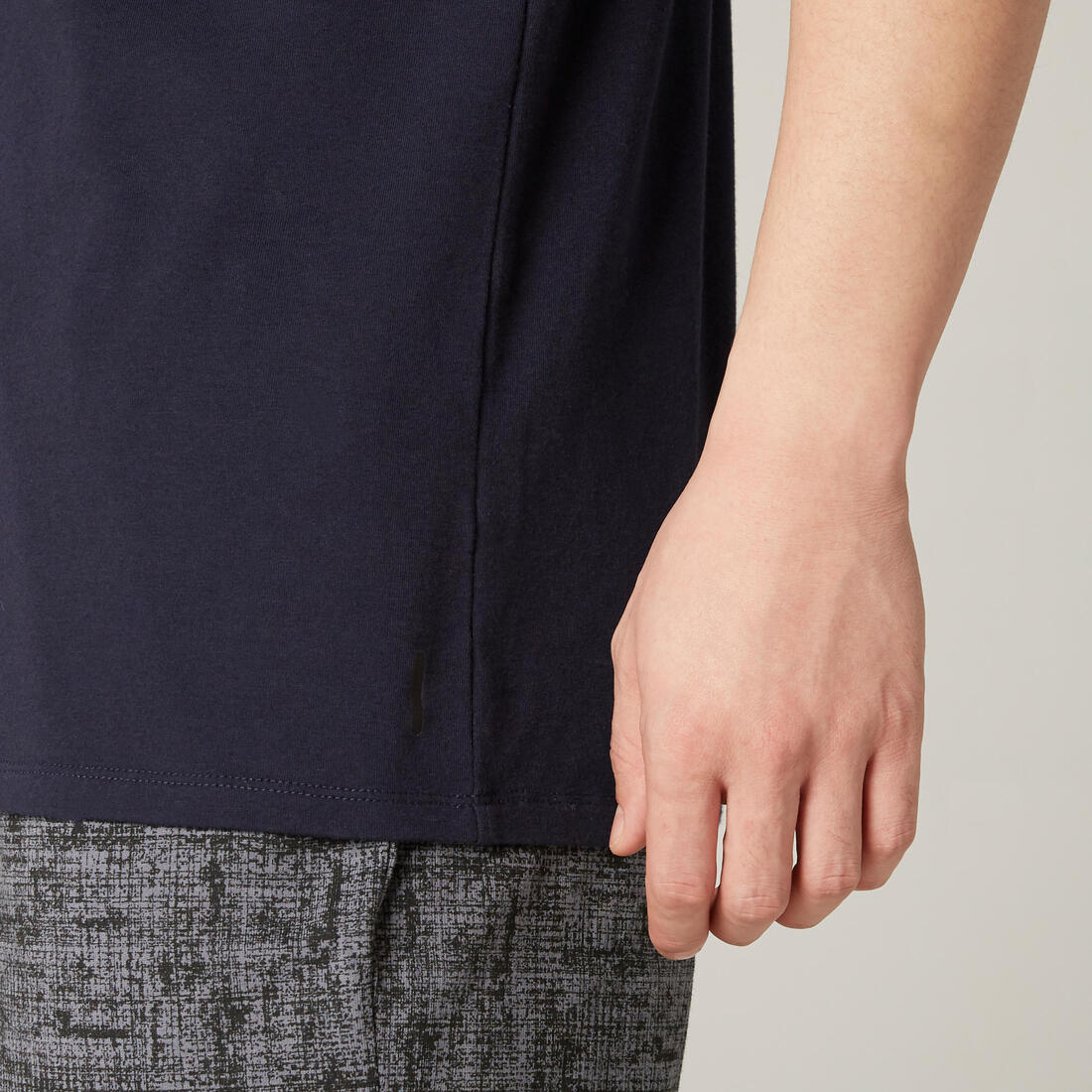 Men's Short-Sleeved Straight-Cut Crew Neck Cotton Fitness T-Shirt 500 Garnet - Image 46