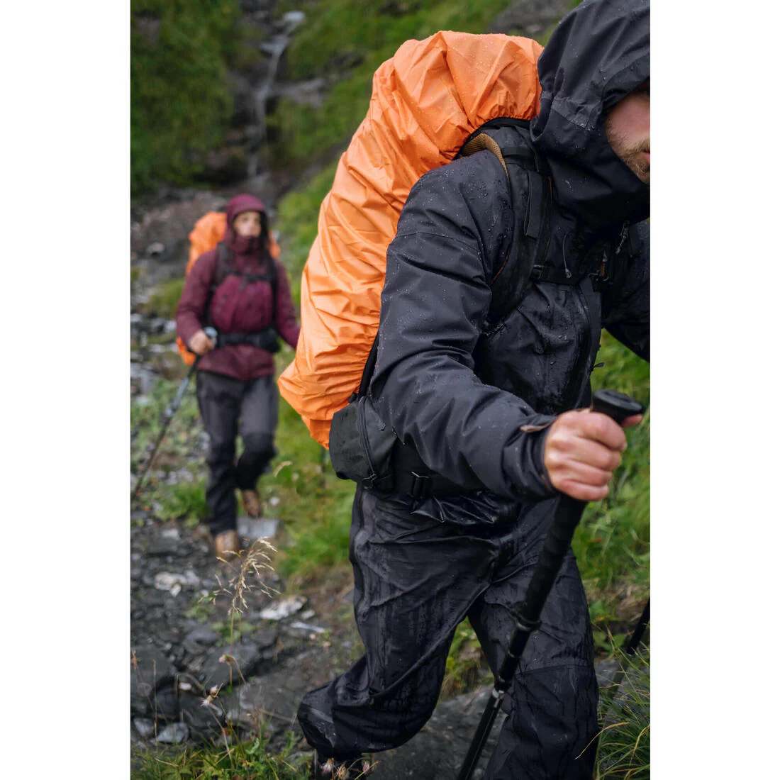 Men's Trekking 70+10L Backpack MT900 Symbium - Image 15