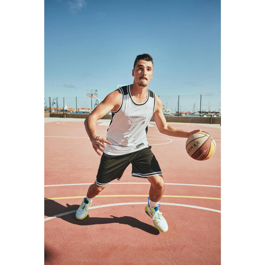 Men's/Women's Basketball Reversible Shorts SH500R - Image 17