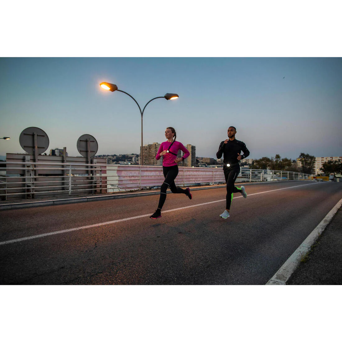 RUNLIGHT 120 USB RUNNING CHEST TORCH – - Image 19