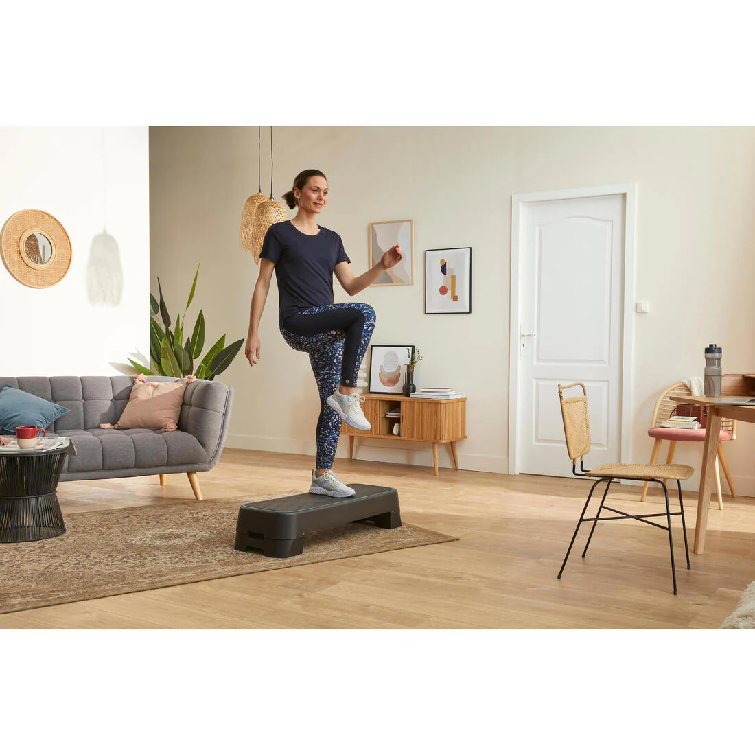 Step500 with Built-In Fold-Down Feet - Image 7