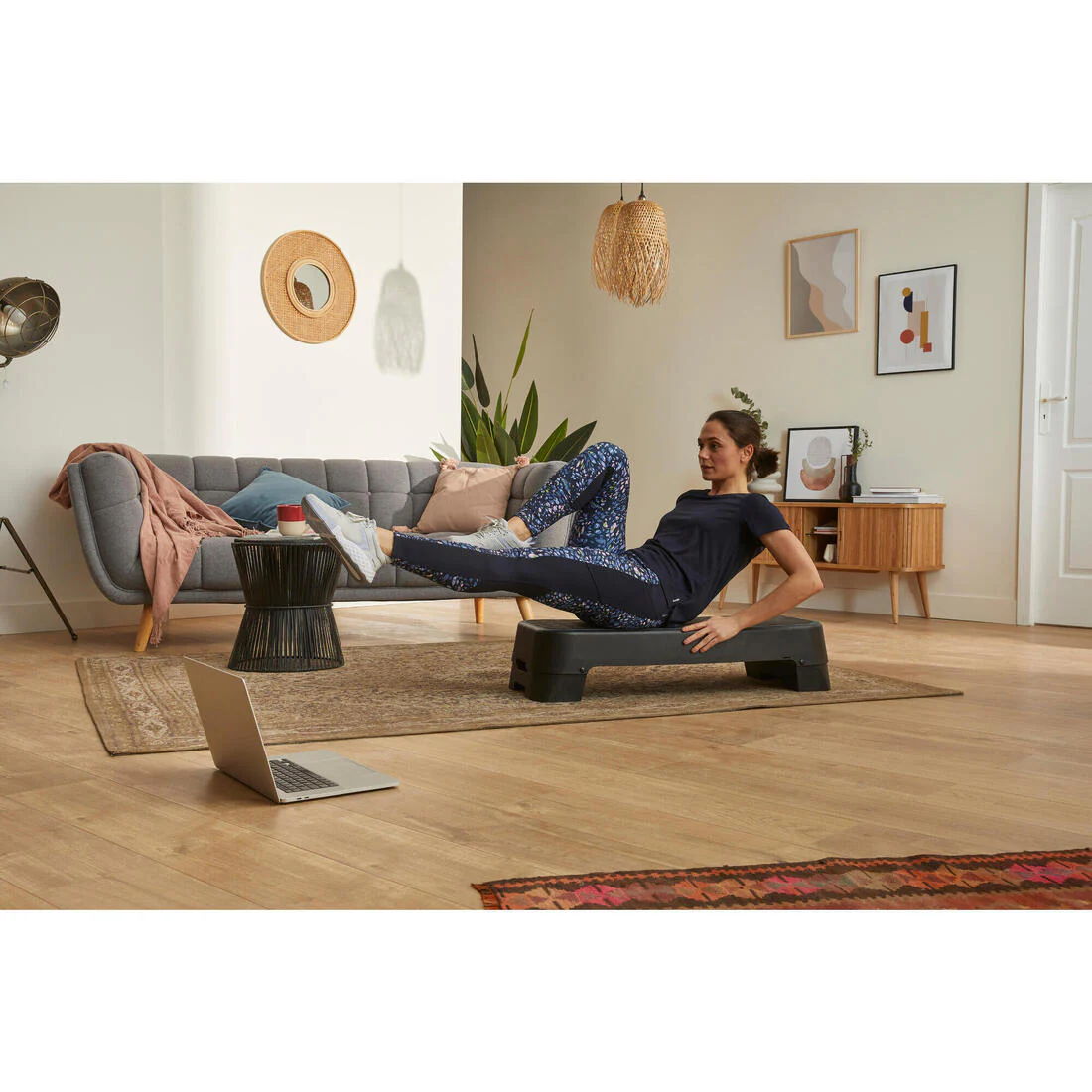 Step500 with Built-In Fold-Down Feet - Image 9