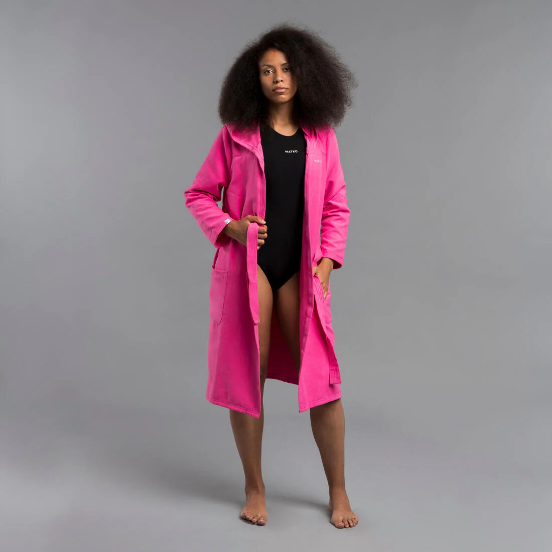 Women’s Compact Microfibre Pool Bathrobe - Image 36