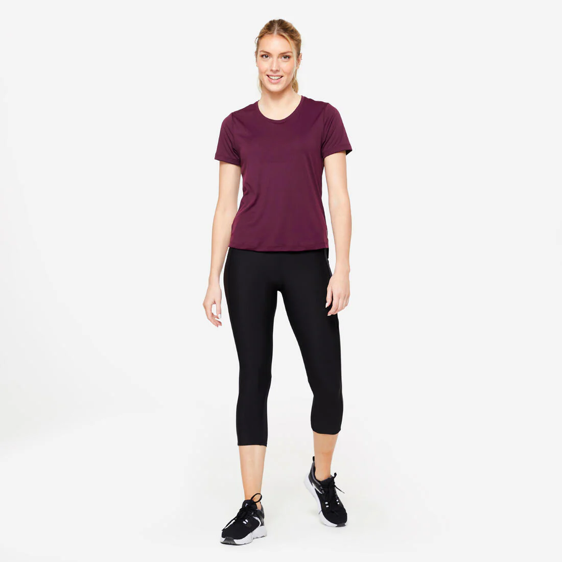 Women's Fitness Cardio Short Leggings with Phone Pocket - Image 2