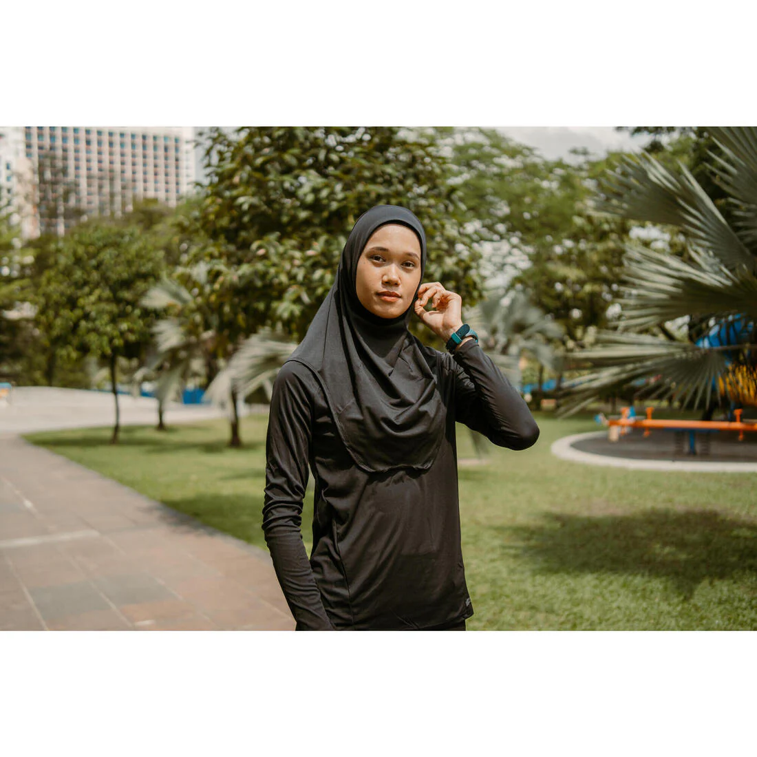 Women's KIPRUN V2 Running Hijab - Image 14