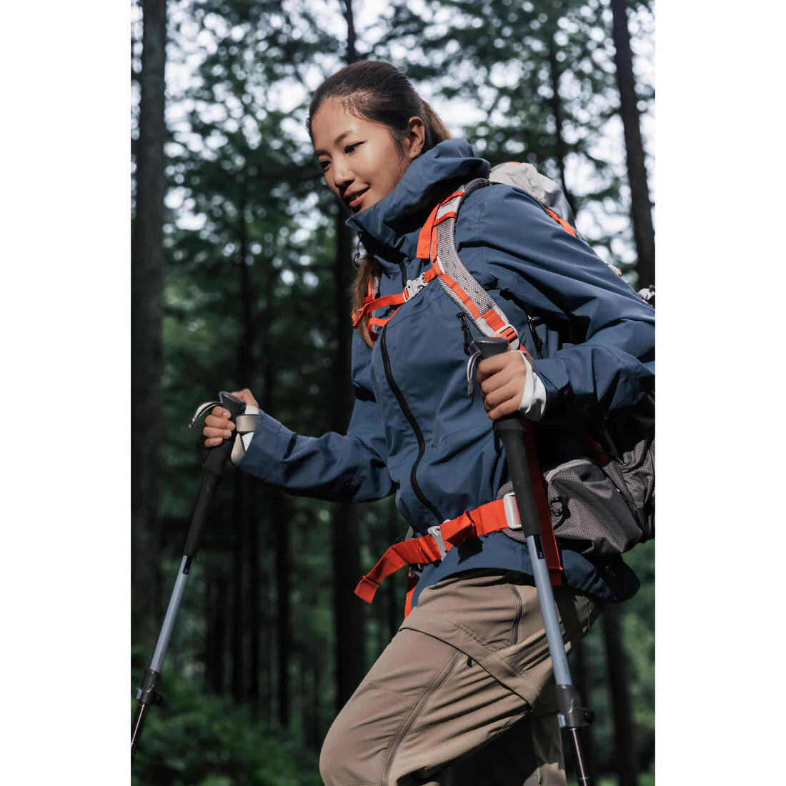 Women's Mountain Trekking 2-in-1 Zip-Off Trousers MT500 - Image 23