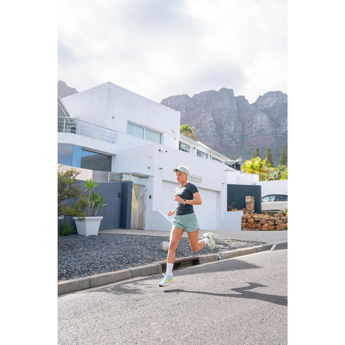 Women's Running & Trail Running Breathable Shorts KIPRUN Run 500 Dry - Image 33