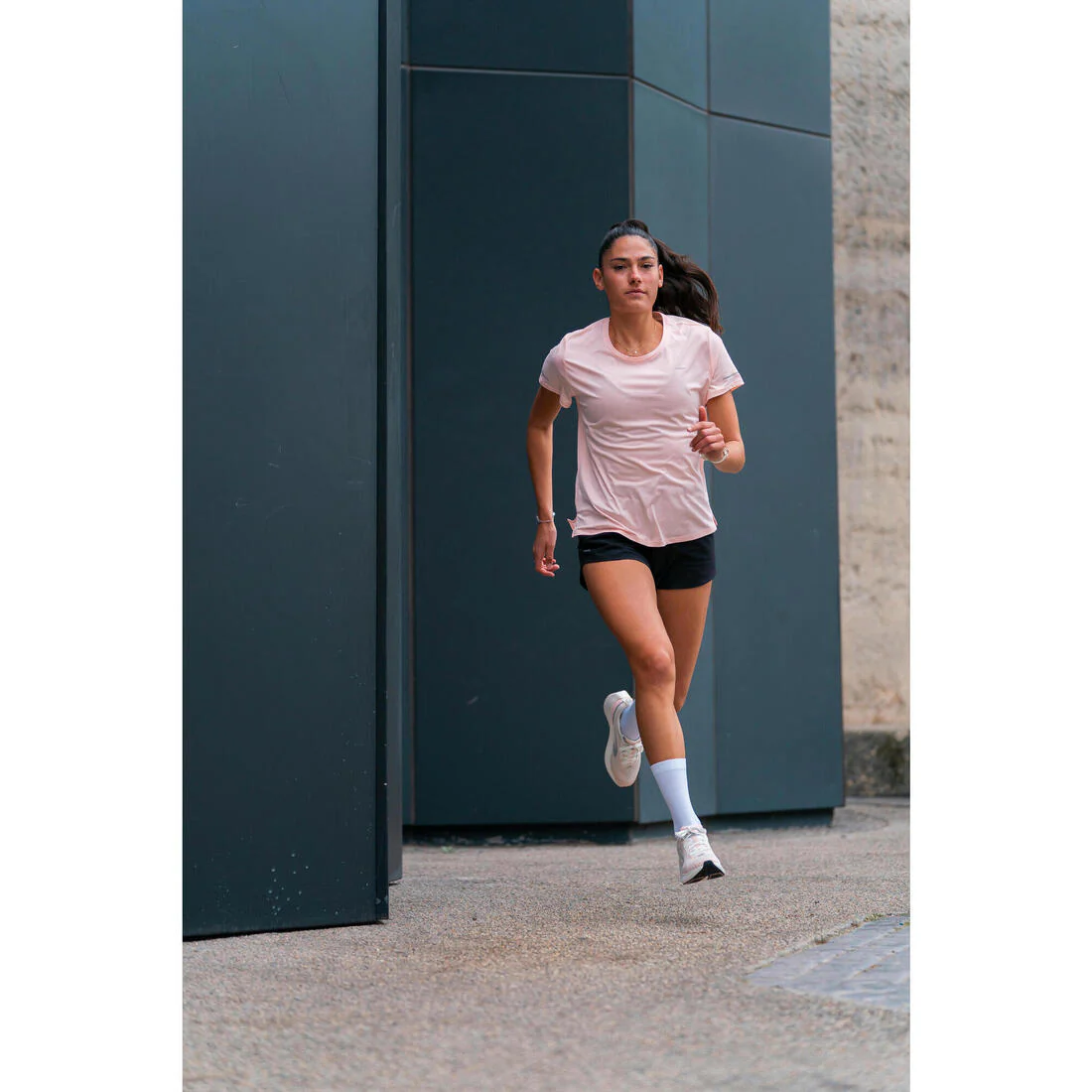 Women's Running & Trail Running Breathable Shorts KIPRUN Run 500 Dry - Image 34