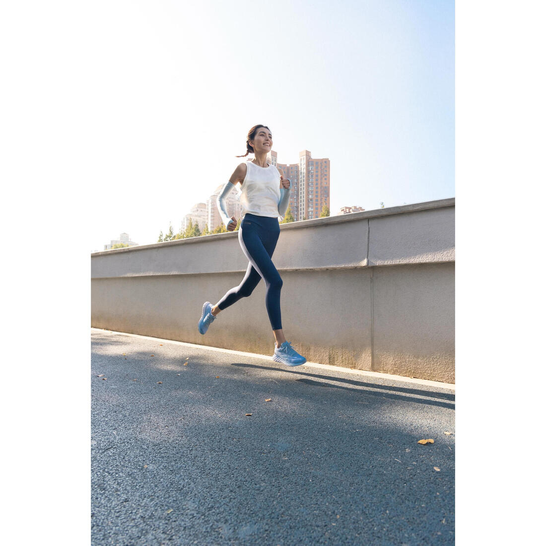 Women's Running Breathable Short Tank Top - KIPRUN Run 500 Dry - Image 14
