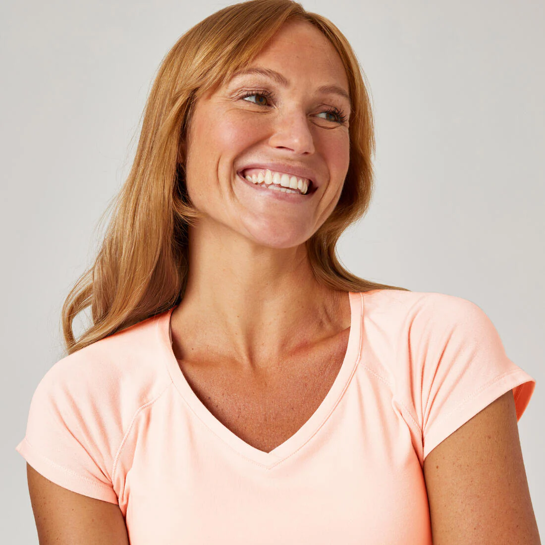 Women's V-Neck Fitness T-Shirt 500 - Ice - Image 12