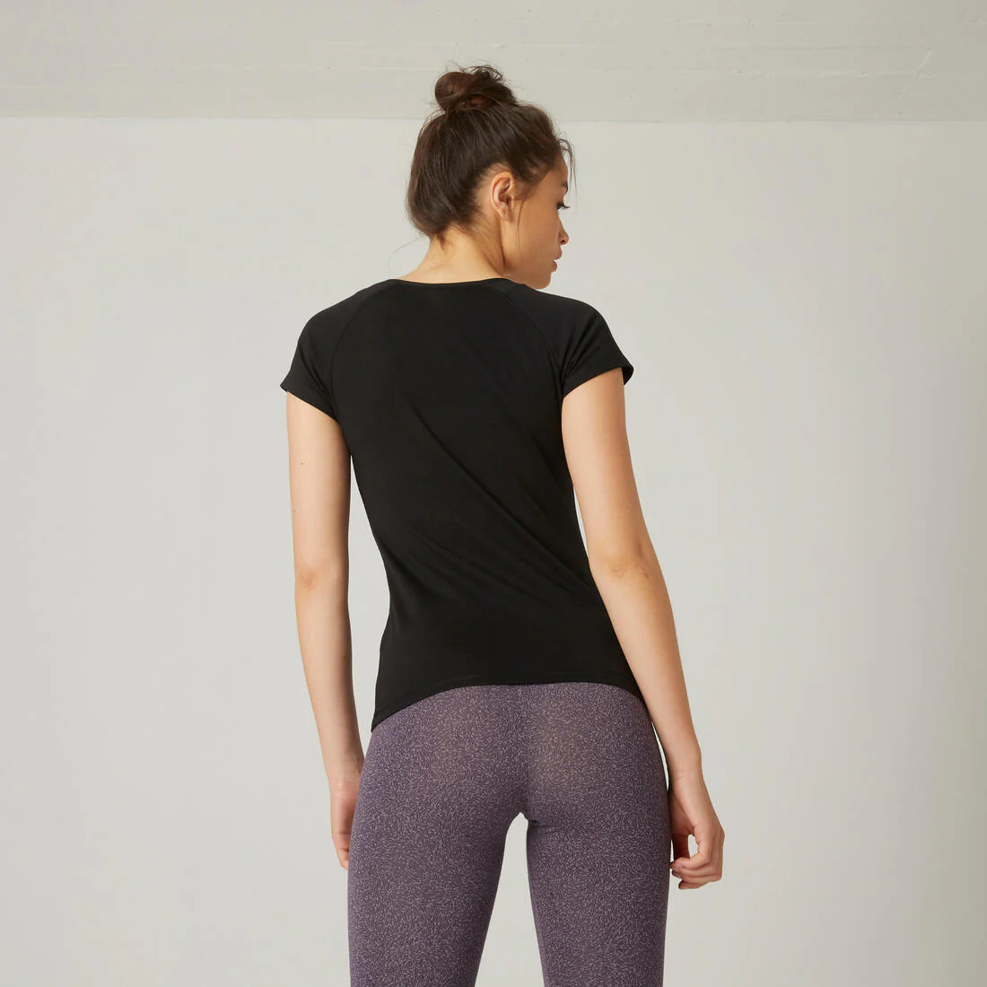 Women's V-Neck Fitness T-Shirt 500 - Ice - Image 15