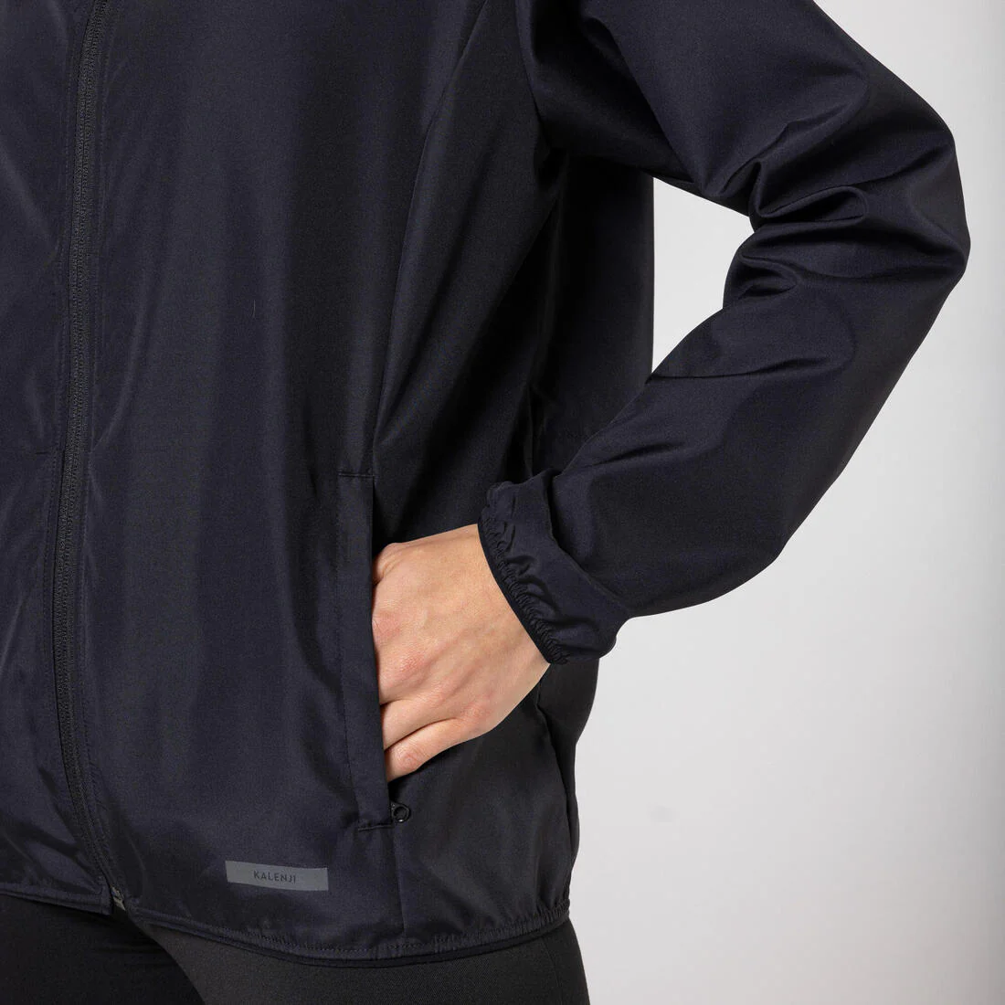 Women's windproof running jacket - KIPRUN Run 100 Wind - Image 5