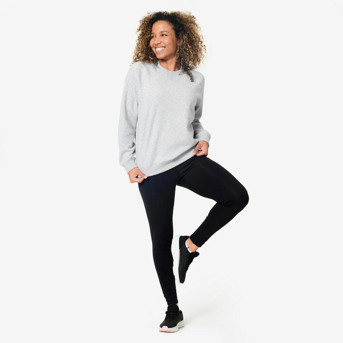 Women's Fitness Brushed Fleece Sweatshirt - Image 2